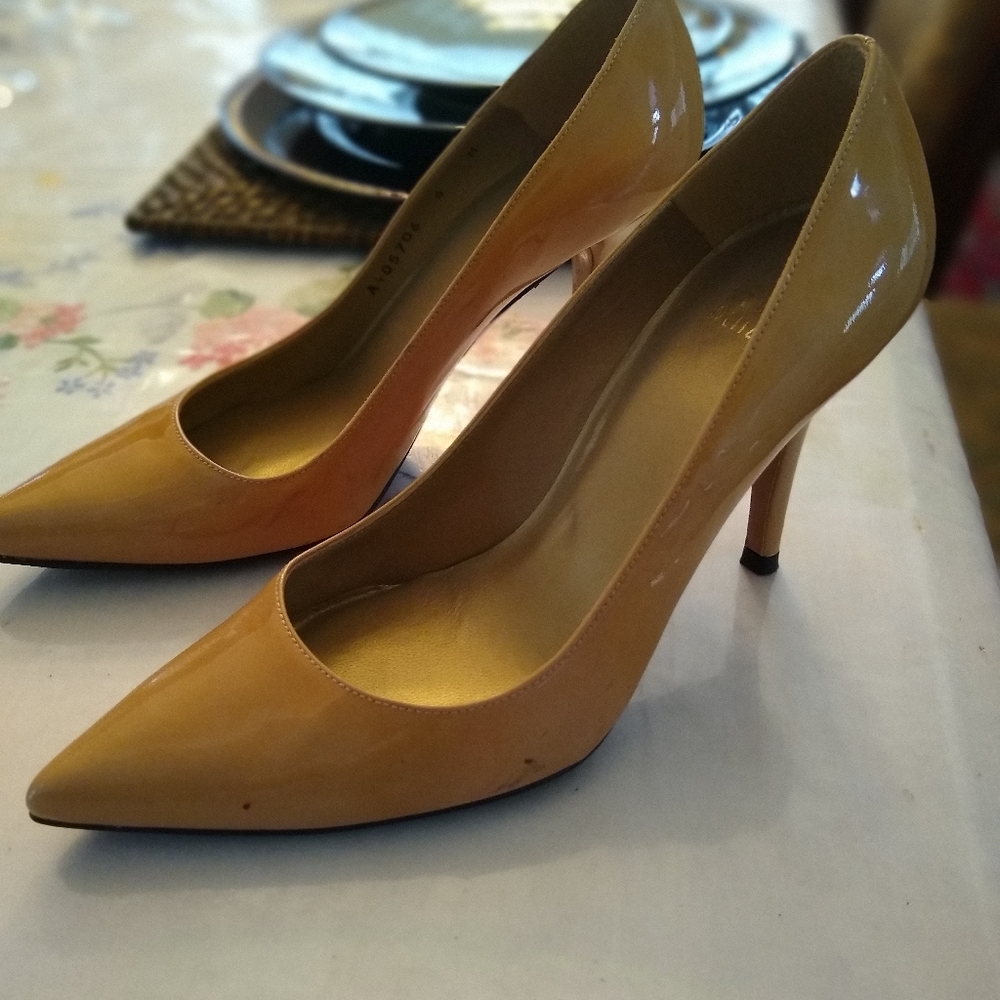 Stuart Weitzman Heels